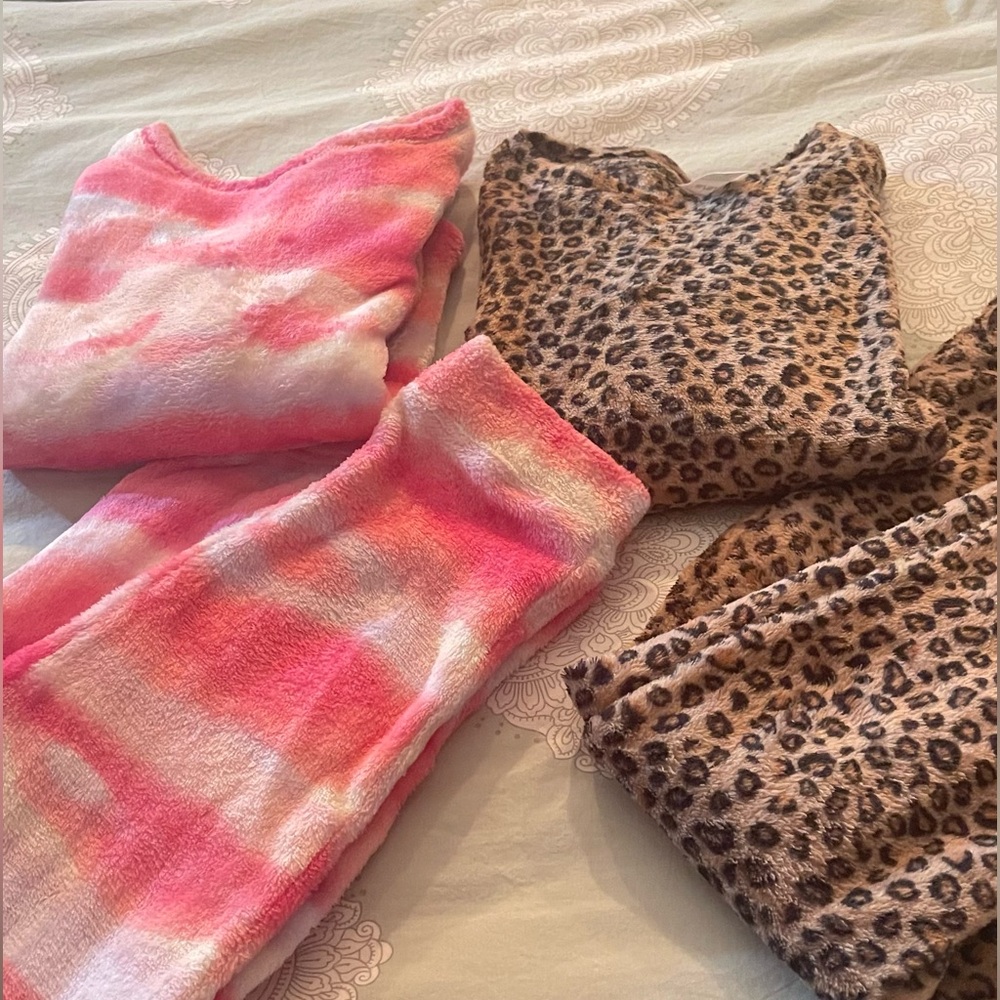 Carter's Girl’s Pajama Sets (2)
